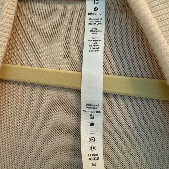 Lululemon Athletica Sweater | Sit In Lotus Wrap II cream size 12 - Picture 12 of 13